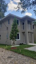 2970 NW 48th St in Miami, FL - Building Photo
