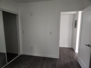 1230 Leland Way, Unit LelandWay in Burbank, CA - Building Photo - Building Photo