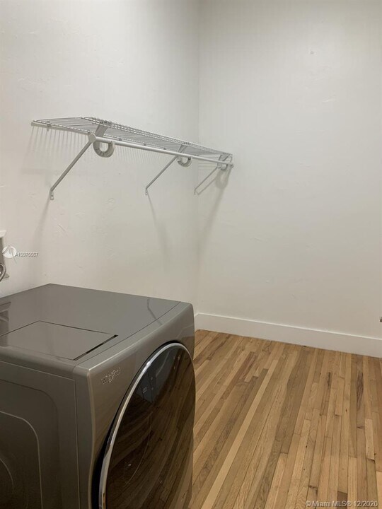 829 16th St-Unit -16 in Miami Beach, FL - Building Photo