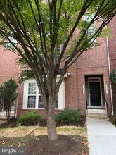 2675 Sheffield Hill Way in Woodbridge, VA - Building Photo - Building Photo