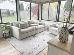 6120 N Kent Ave in Whitefish Bay, WI - Building Photo - Building Photo