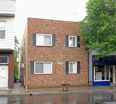 229 Paterson Ave Apartments