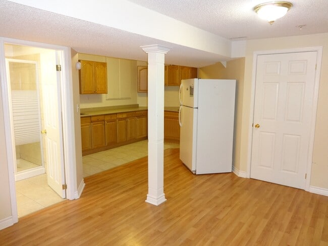 property at 1 Salt Creek Av