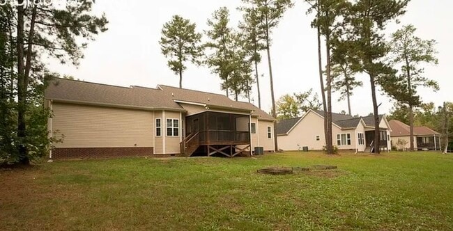 property at 45 Crabtree Ct