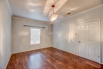 1312 Park St in Kerrville, TX - Building Photo - Building Photo