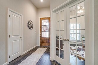 404 Lacey Oak Ct in Weatherford, TX - Building Photo - Building Photo