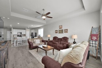 103 Pronghorn Dr in Huntsville, TX - Building Photo - Building Photo