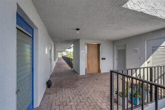 14773 Cumberland Dr in Delray Beach, FL - Foto de edificio - Building Photo