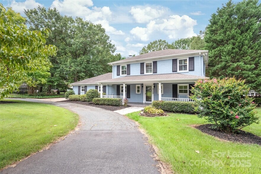3726 Providence Rd in Charlotte, NC - Foto de edificio