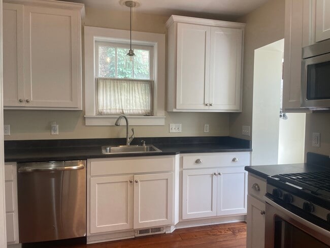 1405 Evandale Rd in Pittsburgh, PA - Building Photo - Building Photo