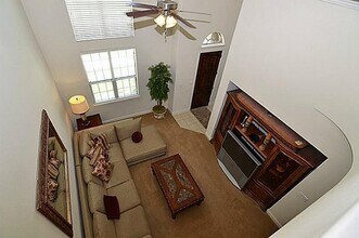 8636 Naomi St in Plano, TX - Building Photo - Building Photo
