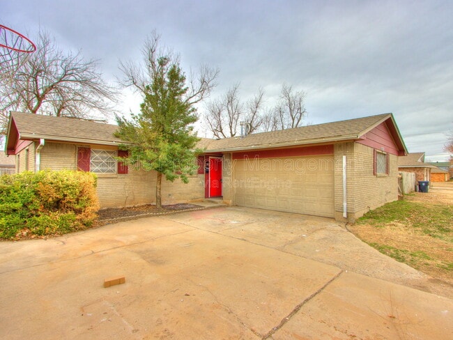 7432 NW 27th St in Bethany, OK - Building Photo - Building Photo