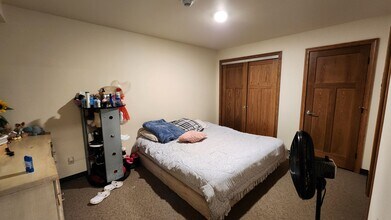 100 Bothne Dr-Unit -2 in Coon Valley, WI - Building Photo - Building Photo