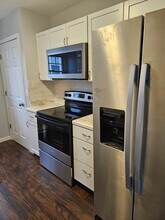 926 Cimarron Dr in Davenport, IA - Building Photo - Building Photo