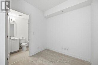 75 James St S in Hamilton, ON - Building Photo - Building Photo