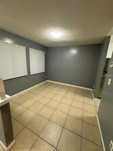 2340 Huntington Green Ct, Unit 1 in Orlando, FL - Building Photo - Building Photo