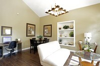 Business Center - Nobel Court Apartamentos in San Diego, California