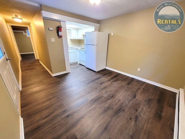 1489 Brown's Chapel Rd in Boone, NC - Building Photo - Building Photo