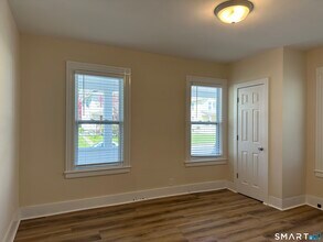46 Holbrook St in Ansonia, CT - Building Photo - Building Photo