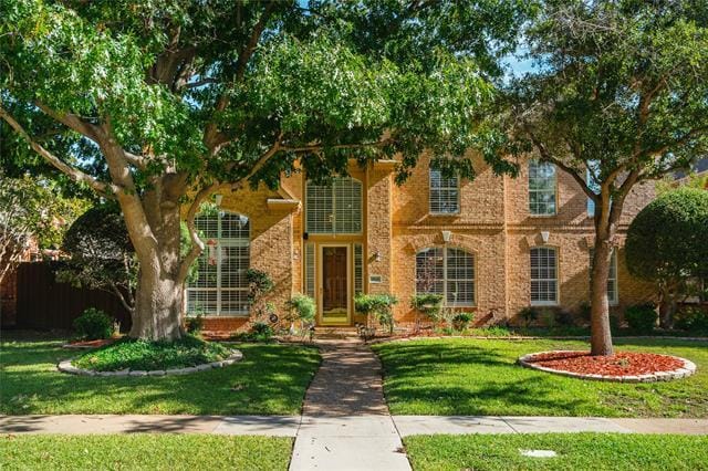 property at 2616 Barrington Dr