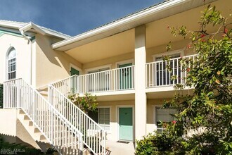 4985 Sandra Bay Dr in Naples, FL - Building Photo - Building Photo