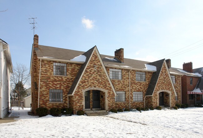 30-36 N Westmoor Ave in Columbus, OH - Building Photo - Building Photo