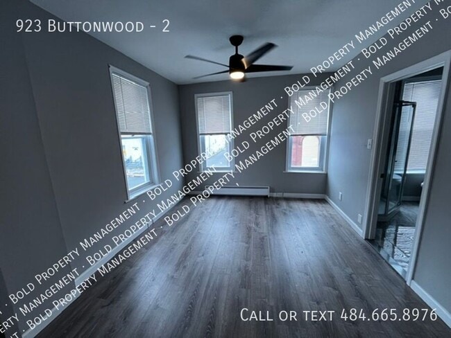 property at 923 Buttonwood St