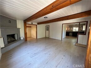 782 N Village Ln in Crestline, CA - Building Photo - Building Photo