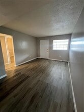 609 S Central Ave in Oviedo, FL - Building Photo - Building Photo
