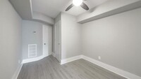 211 N Milby St photo'