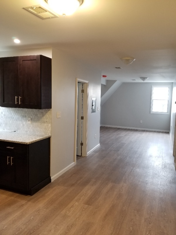 415 Crosby Ave in Paterson, NJ - Building Photo - Building Photo