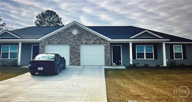 property at 207 Evans Ter