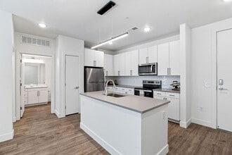 The Richmond Apartments in Salt Lake City, UT - Building Photo - Building Photo