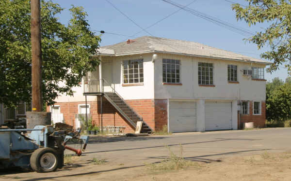 5321-5351 Yosemite Blvd in Modesto, CA - Building Photo - Building Photo