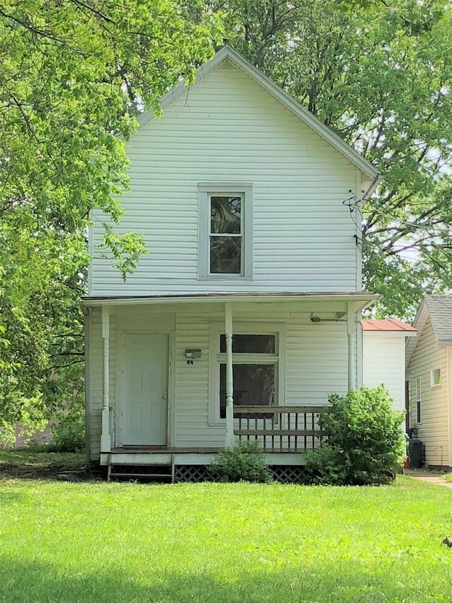 property at 44 S Shafer St