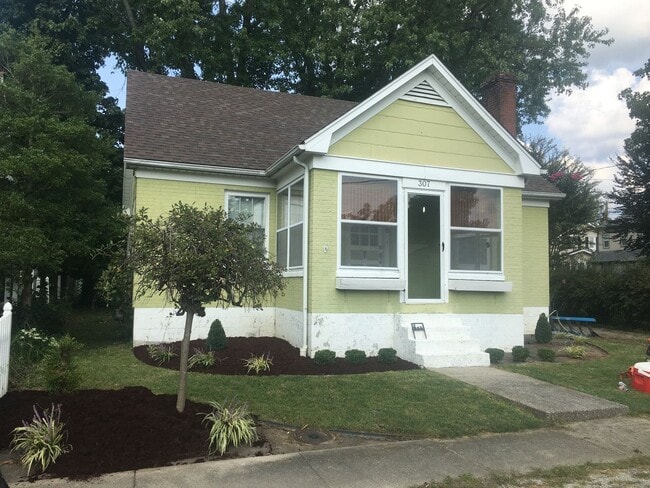 property at 307 Helm St