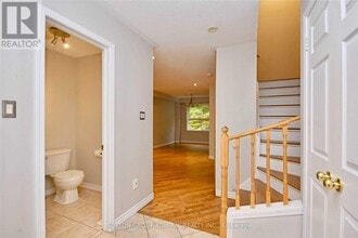 70 Hawthorne Crescent in Barrie, ON - Building Photo - Building Photo