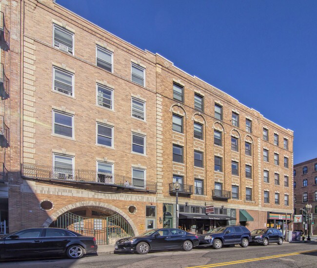 454-464 Hanover St in Boston, MA - Building Photo - Building Photo