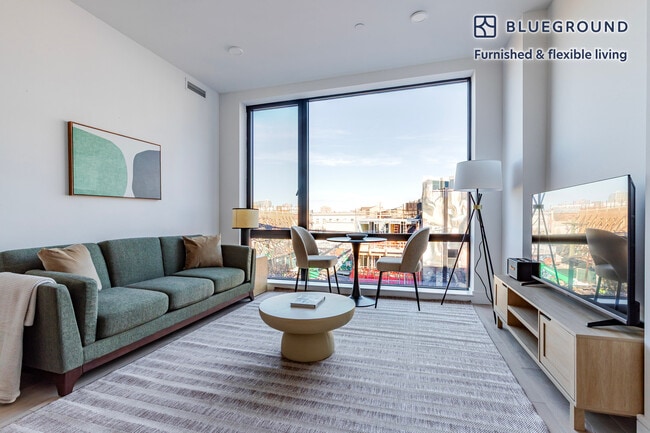 139 Christopher Columbus Dr