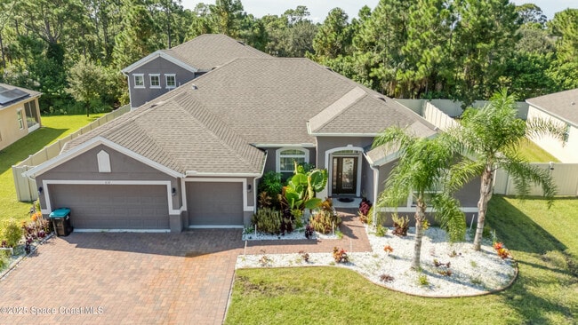 property at 632 Stonebriar Dr
