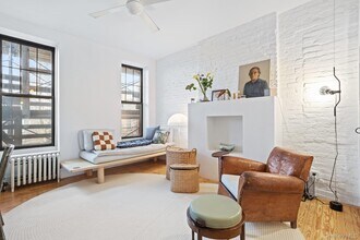 537 Clinton St in Brooklyn, NY - Building Photo - Building Photo