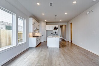 1214 Timber Brk Dr in Missouri City, TX - Building Photo - Building Photo