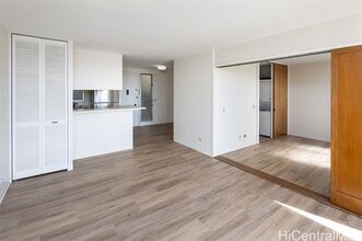 4970 Kilauea Ave in Honolulu, HI - Building Photo - Building Photo