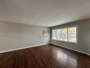 6939 W 85th Ave in Crown Point, IN - Building Photo - Building Photo