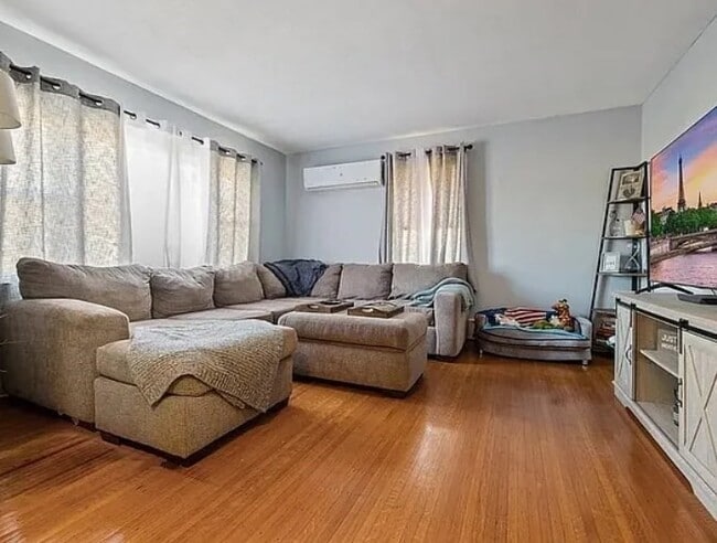 property at 289 Milton St