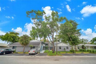 414 SE 14th St in Fort Lauderdale, FL - Building Photo