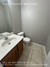 210 Coburn Dr in Nicholasville, KY - Building Photo - Building Photo