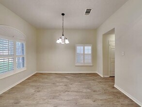 8619 Discus Dr in Humble, TX - Building Photo - Building Photo