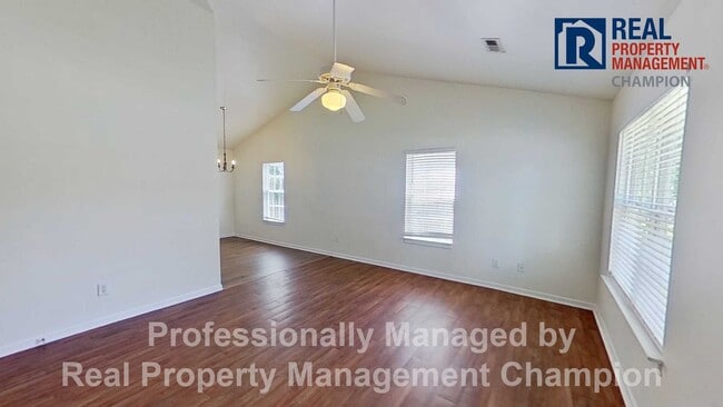 4228 Sunglow Dr in Wilmington, NC - Building Photo - Building Photo