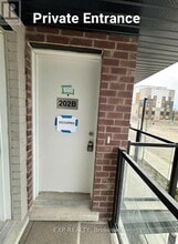 16 Melbourne Ave in St Catharines, ON - Building Photo - Building Photo